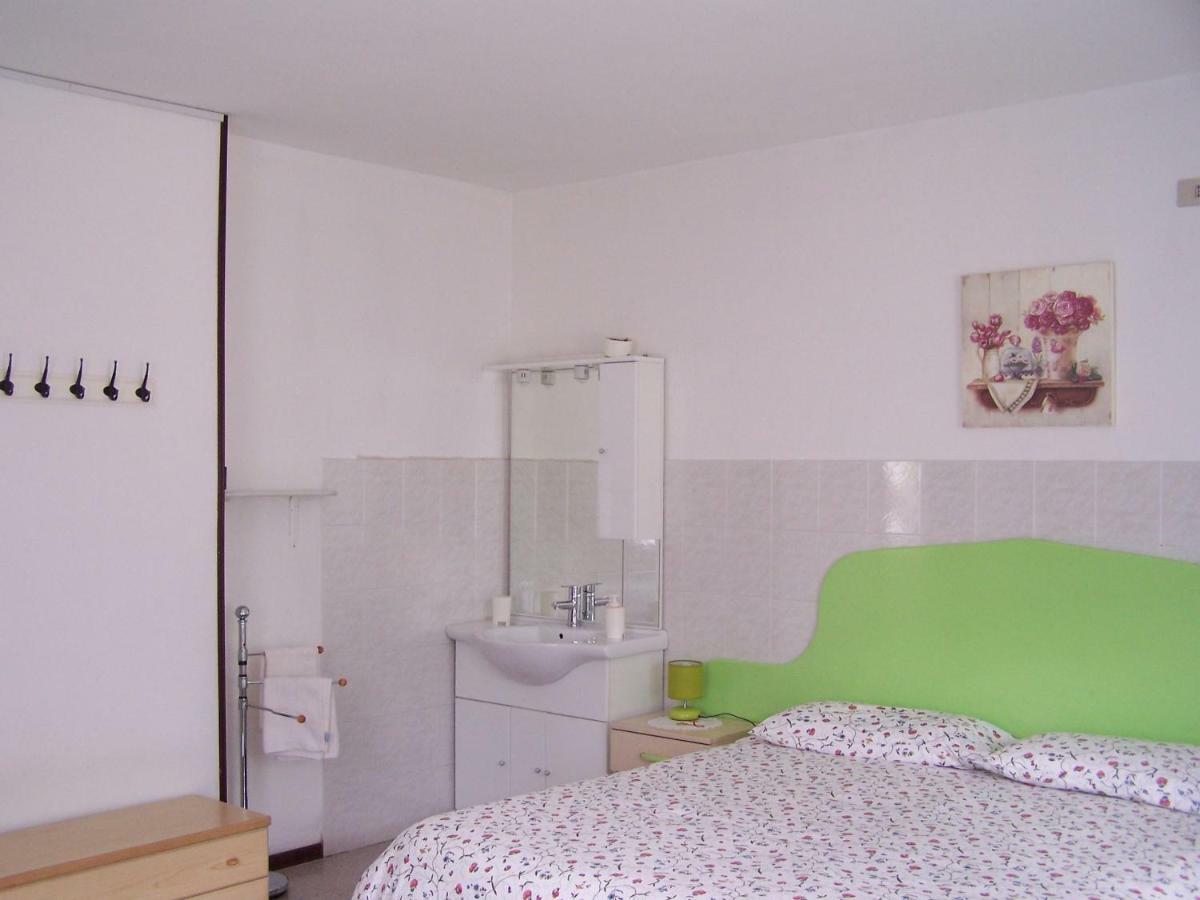 B&B Ai Pini Tiarno di Sopra エクステリア 写真